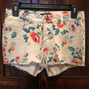 Floral Print Cutoff Shorts